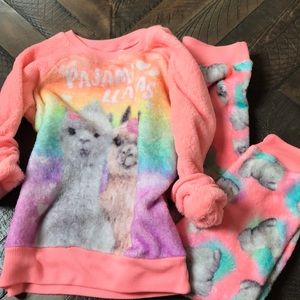 Justice llama 🦙 pj set. Girls size 8